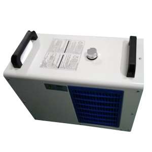 Constant temperature intelligent chiller